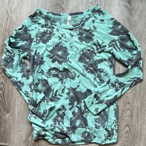 Wallflower floral top